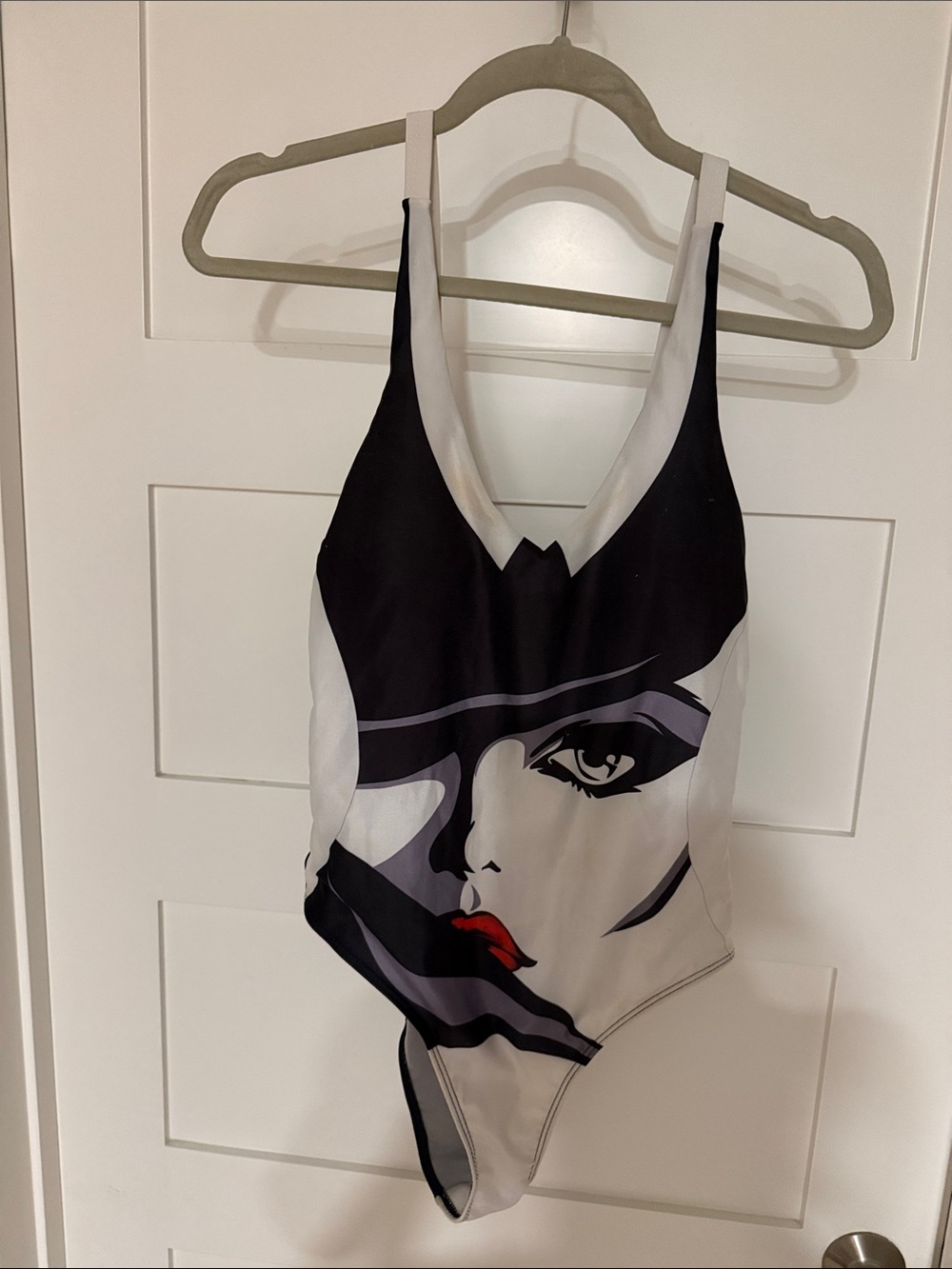 Source Unknown Black & White One-Piece Swimsuit with Red Accent